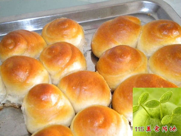 蜂蜜小面包的做法{图片}菜系分类:韩国料理。口