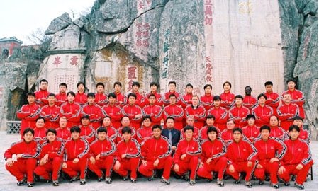 鲁能泰山历届队员名单及战绩(2003年)